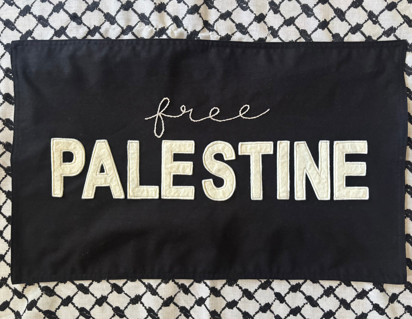 Free Palestine Throw Pillow